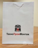 печать лого на пакетах