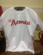 печать на футболке с лого