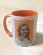 печать фото сотрудников на кружках