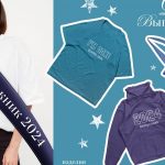 Худи, футболки, шопперы и ленты для выпускников школ