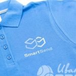 Печать логотипа «SMART SEND» на футболках-поло