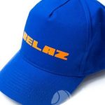 Перенос текста «BELAZ» на бейсболки