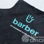 Перенос логотипа «Barber» на фартуки