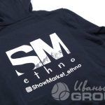 Печать логотип «SM ETHNO» на толстовки
