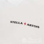 Нанесение надписи «Stella Artois» на футболки-поло