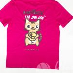 Перенос изображения и надписи «Baby token, I’m holding» на футболки