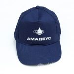 Перенос логотипа «Амадеус» на бейсболки