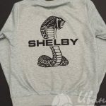 Нанесение логотипа «SHELBY» на толстовку