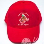 Красные футболки-поло и кепки с логотипом Red Hot Peppers