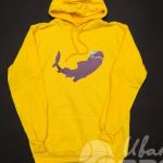 Нанесение картинки «акула-баклажан» на толстовку