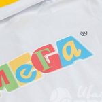 Печать логотипа «MEGA» на футболках-поло