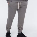 Абсолютный серый: новый черный 2026 года