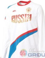 спортивная кофта с логотипами